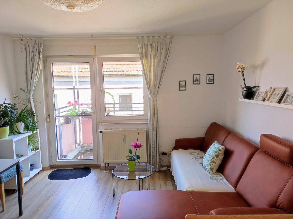 Apartment Quiet City-apt, 4min City-center, 18min Fair Nürnberg!!!